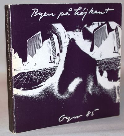 Byen på højkant. Gyrr-Biblioteket nr. 15..