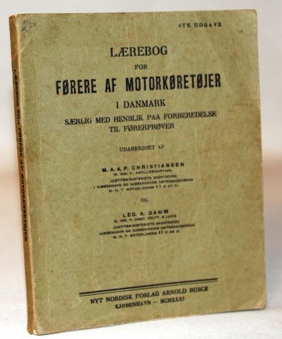 Lærebog for førere af motorkøretøjeri Danmark.…