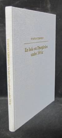 En bok om Djurgården. Illustrerad med sex…