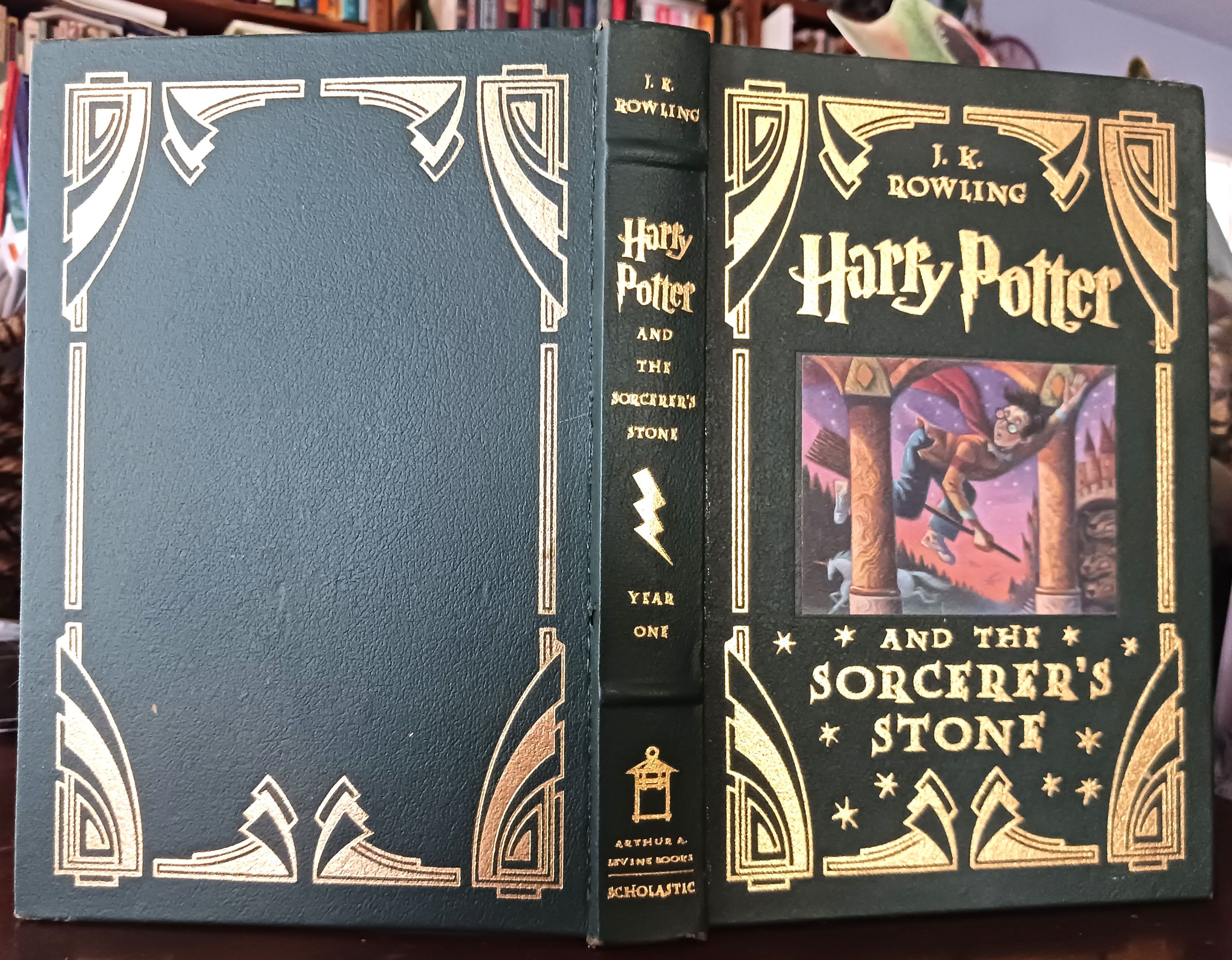 Harry Potter and the Sorcerer's Stone (Collector's Edition) by