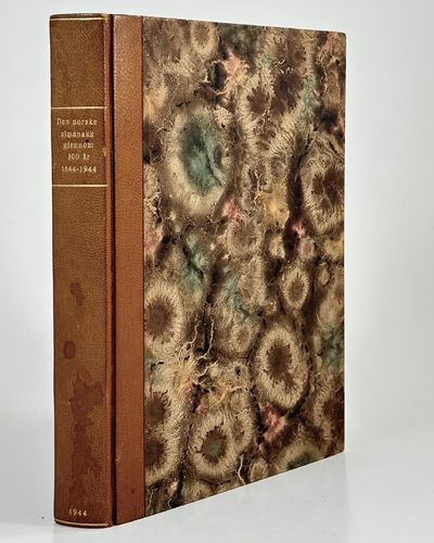 Den norske almanakk gjennom 300 år 1644 - 1944.