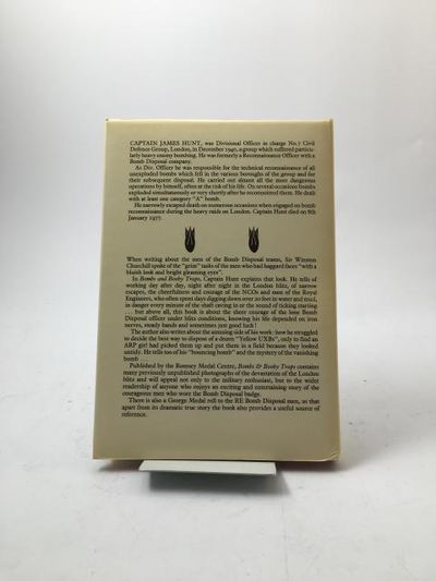 Bombs and Booby Traps. [Experiences of a Bomb Disposal Officer.] (photo 2)