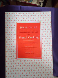 Mastering the Art of French Cooking Boxed Set: Volumes 1 and 2