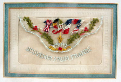 Two Great War silk postcards; (photo 1)