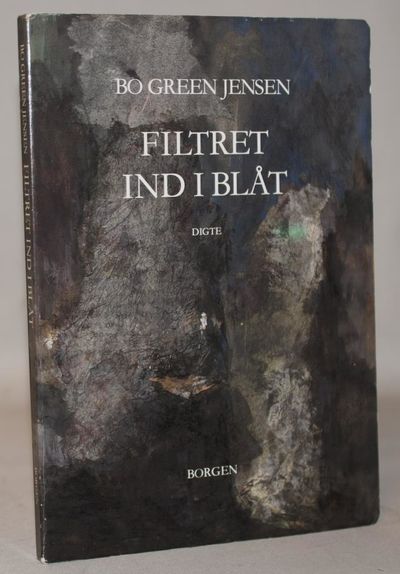 Filtret ind i blåt.