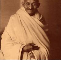 Gandhi: A Photo Biography (PHOTOGRAPHY)