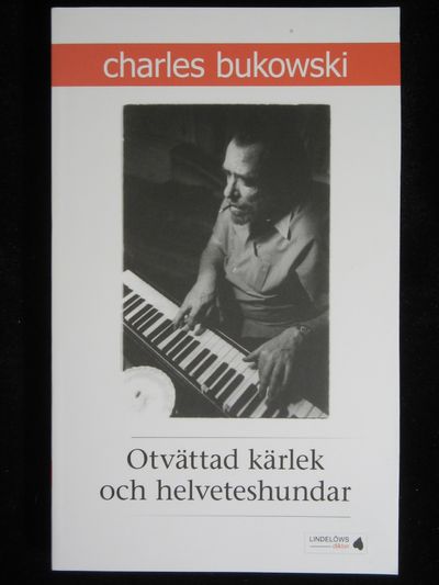 OTVÄTTAD KÄRLEK OCH HELVETESHUNDAR.