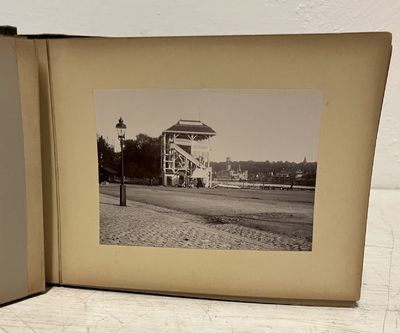 [Stockholmsutställningen 1897] [Album innehållande 25 originalfotografier] (photo 2)