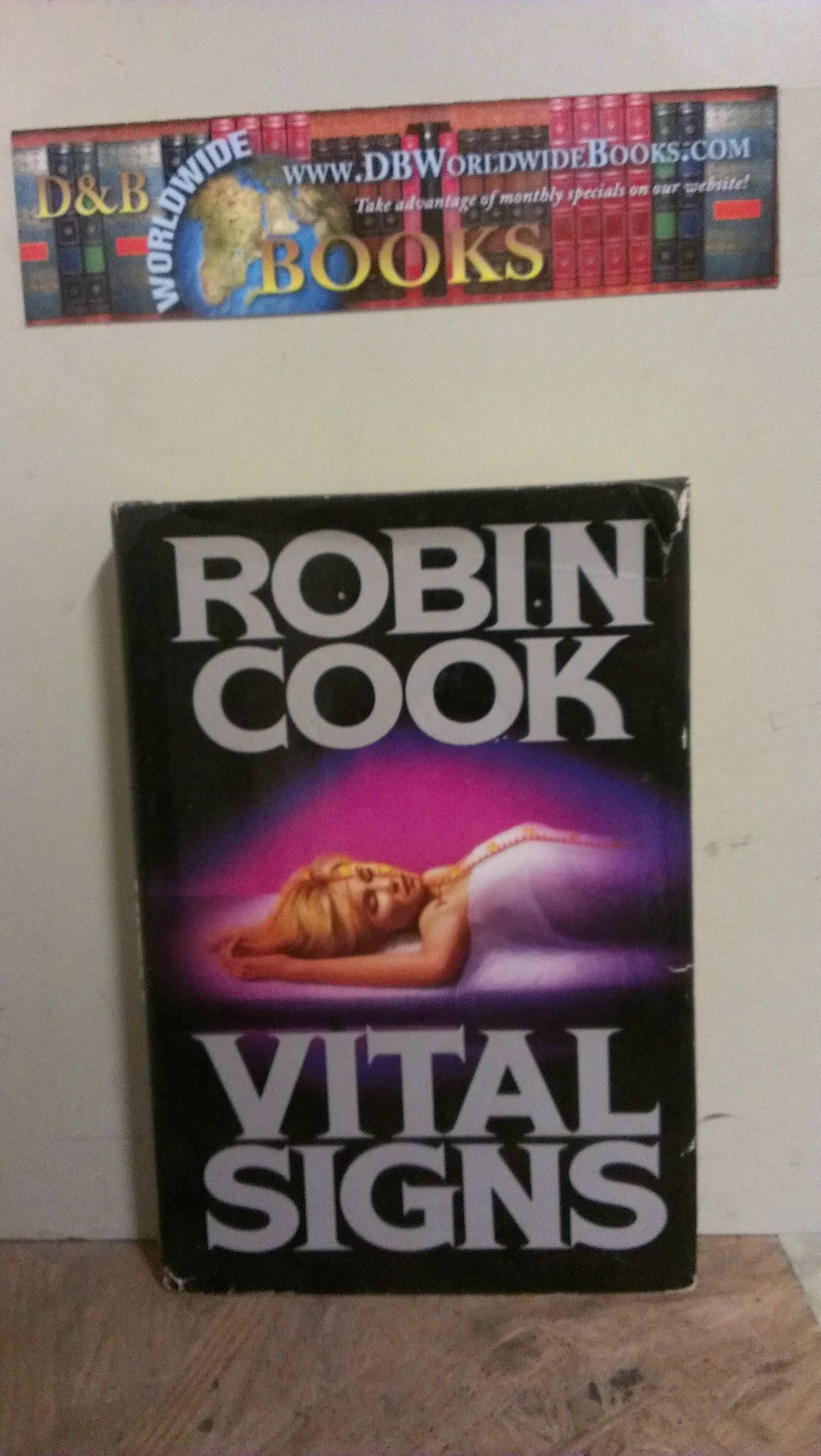 Vital Signs By Cook Robin From Fort Hill International