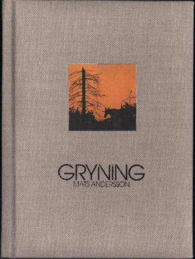 GRYNING.
