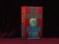 Flood Tide. A Dirk Pitt Novel (Signed)