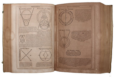 Opera qoutquot reperiri potuerunt omnia: Hac ultima impressione ornatus in lucem edita. 8 Tomi. - [THE FIRST COMPLETE BEDE] (photo 3)