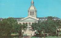 Florida's State Capitol, Approaching from Parkway, Tallahassee, Florida unused Postcard