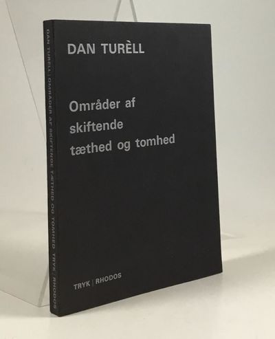 Områder af skiftende tæthed og tomhed.