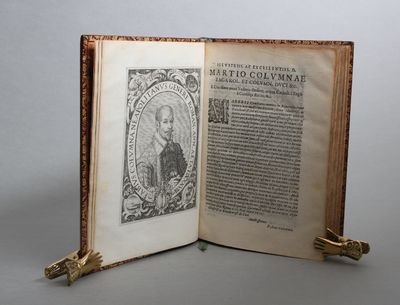 Minus cognitarum rariorumque nostro coelo orientium stirpium ekphrasis. Qua non paucæ ab antiquioribus Theophrasto, Dioscoride, Plinio, Galeno aliisque descriptæ... Item de aquatilibus aliisque nonnullis animalibus... Bound with: Purpura. Hoc est de purpura ab animali testaceo fusa, de hoc ipso animali, aliisque rarioribus testaceis quibusdam. Bound with: Minus cognitarum stirpipium Pars Altera: In qua non tam nouæ plures plantæ cæg rariores á nemine hactenus, aut animadversæ aut descritæ nunc primum propontur, quam niónnullæ aliæ apud antiquos dubiæ, atq. obsuræ dilucidantur. Bound with: Franciscus Imperatus: De Fossilibus Opusculum. (photo 2)