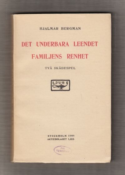 Det underbara leendet. Familjens renhet. Två…