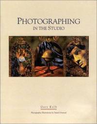 Photographing in the Studio : Tools and Techniques for Creative Expression