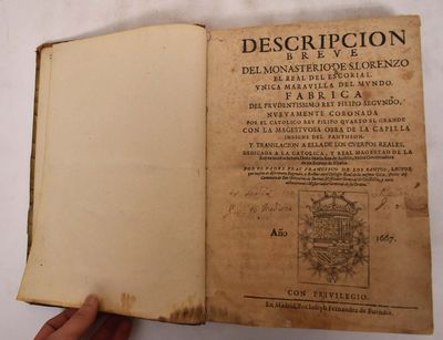 En Madrid: Por Ioseph Fernandez de Buendia, 1667. 2nd edition. Leather bound. Good+ancient dampstain...