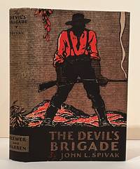 The Devil&#039;s Brigade: The Story of the Hatfield-McCoy Feud de Spivak, John L - 1930