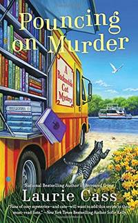 Pouncing on Murder : A Bookmobile Cat Mystery: 4