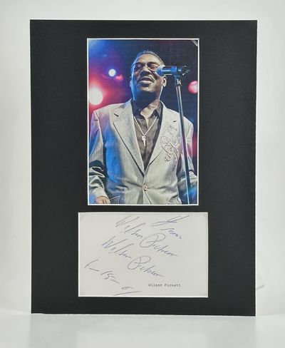 Original autograph.