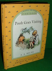 POOH GOES VISITING A Winnie the Pooh Story Book