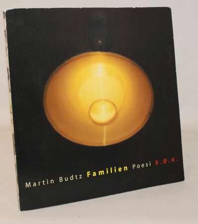Familien.