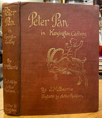 image of Peter Pan in Kensington Gardens