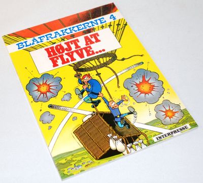 Blåfrakkerne 4: Højt at flyve...
