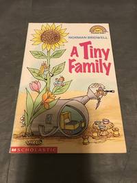 Tiny Family, A (level 1) (Hello Reader! (DO NOT USE, please choose level and binding)) by Norman Bridwell - 1999-05