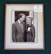 SIGNED PHOTOGRAPH Inscribed to Maude Chasen of restaurant fame