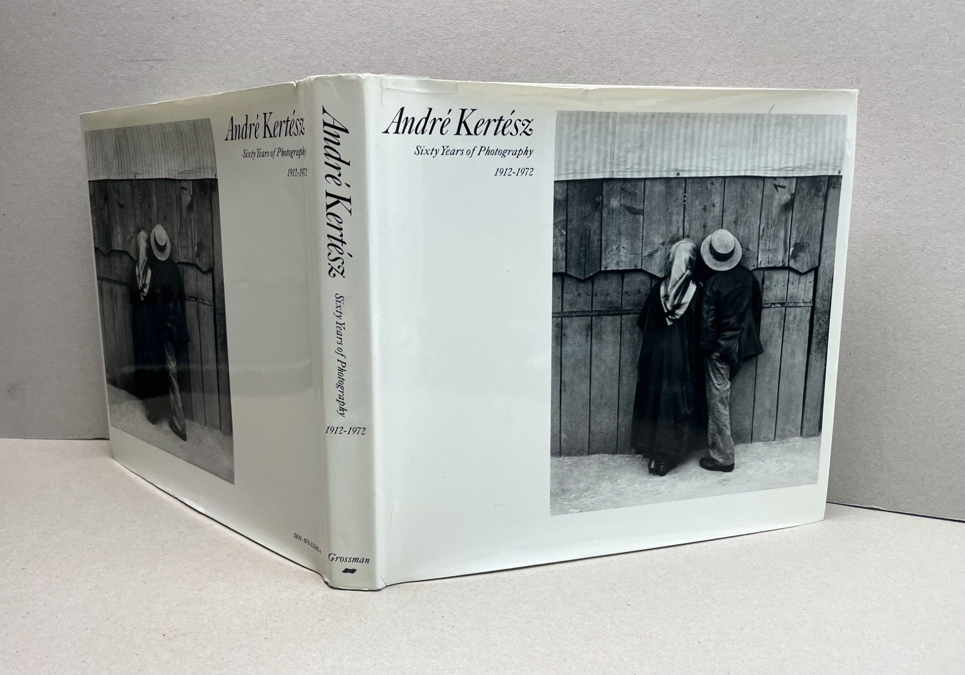 ANDRE KERTESZ : Sixty Years of Photography 1912-1972 ( signed ) by