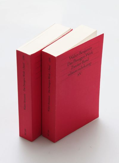 Das Passagen-Werk. 2 Bände (COMPLETE SET of The…