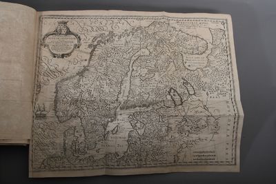 Rerum Danicarum historia, libris X. Unoq. tomo ad domum usq Oldenburgicam deducta. Accedit chorographia regni Daniæ. (photo 5)
