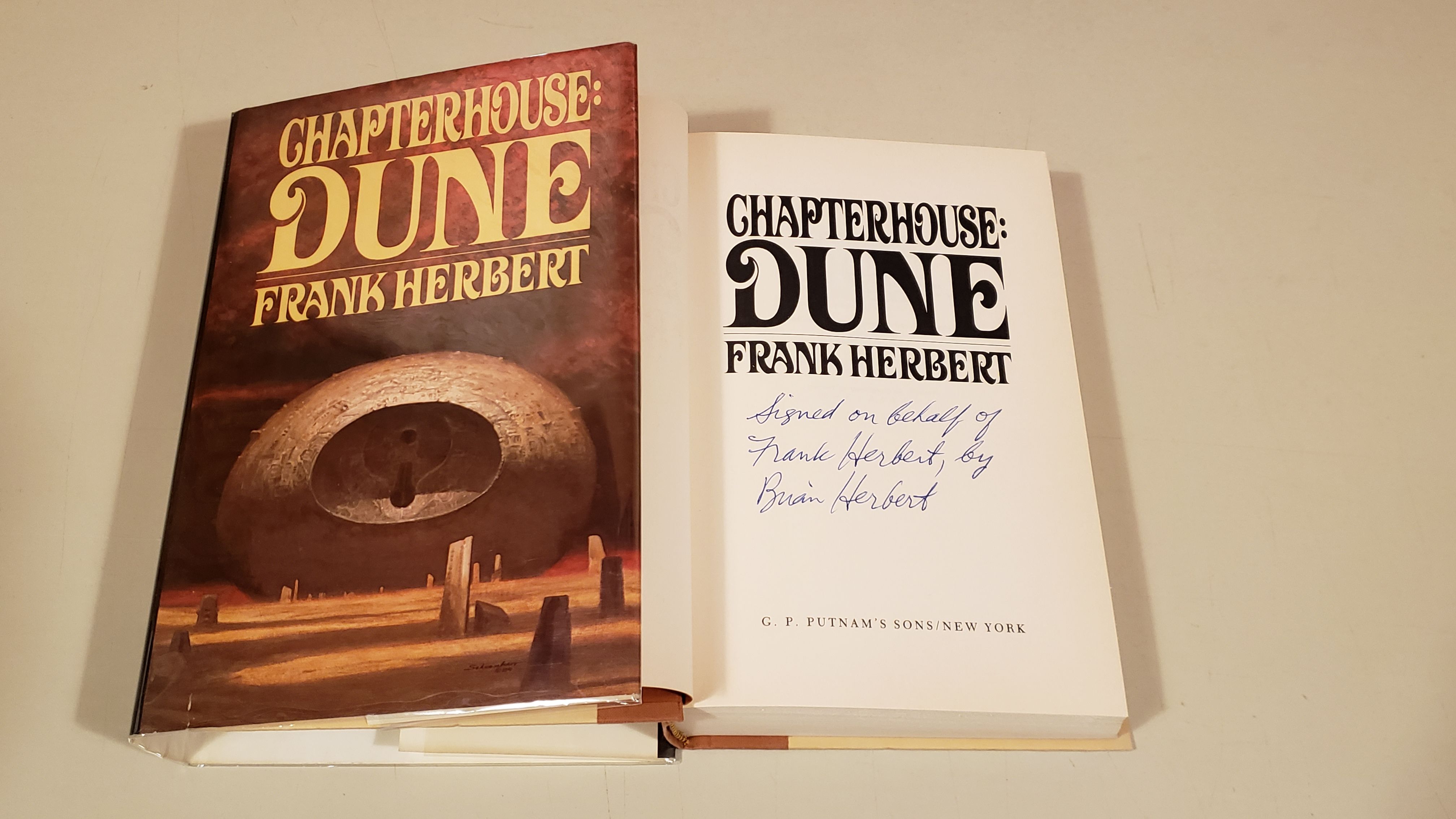 洋書 CHAPTERHOUSE: DUNE FRANK HERBERT Chapterhouse: Dune: Herbert, Frank: 9780399130274: Amazon.com: Books