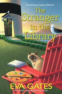 Stranger in the Library, The: 11 (A Lighthouse Library Mystery)