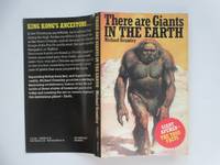 There are giants in the Earth by Grumley, Michael - 1976