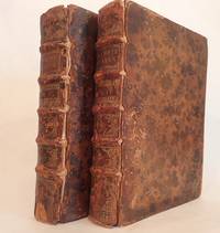 Cours d 'architecture qui comprend les dres de Vignole avec les commentaires, les figures et descriptions de ses plus beaux bâtimens et de ceux de Michel-Ange, plusieurs nouveaux dessesins, ornemens et preceptes, contenant la distribution, la Décoration