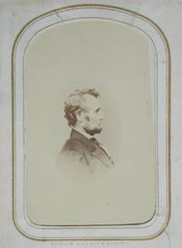 Album Contenant 30 Portraits De Format &quot;Carte De Visite&quot; De Personnalit&eacute;s / FINE COLLECTION OF 30 CARTE-DE-VISITE PORTRAITS INCLUDING ONE OF ABRAHAM LINCOLN. - 