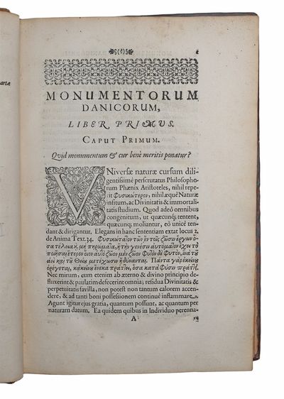 Danicorum Monumentorum Libri Sex: E spissis antiquitatum tenebris et in Dania ac Norvegia extantibus ruderibus eruti + Regum Daniae Series duplex et Limitum inter Daniam & Sveciam Descriptio. Ex vetustissimo Legum Scanicarum Literis Runicis in membran... - [THE FOUNDATION OF RUNOLOGY] (photo 4)