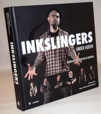 Inkslingers under huden. Mennesket bag kunsten på…
