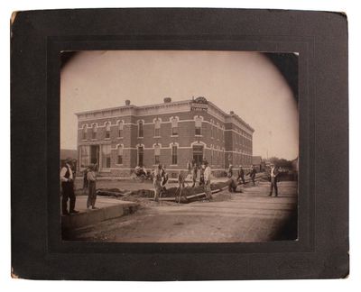 Early Photograph of the Woodson Hotel