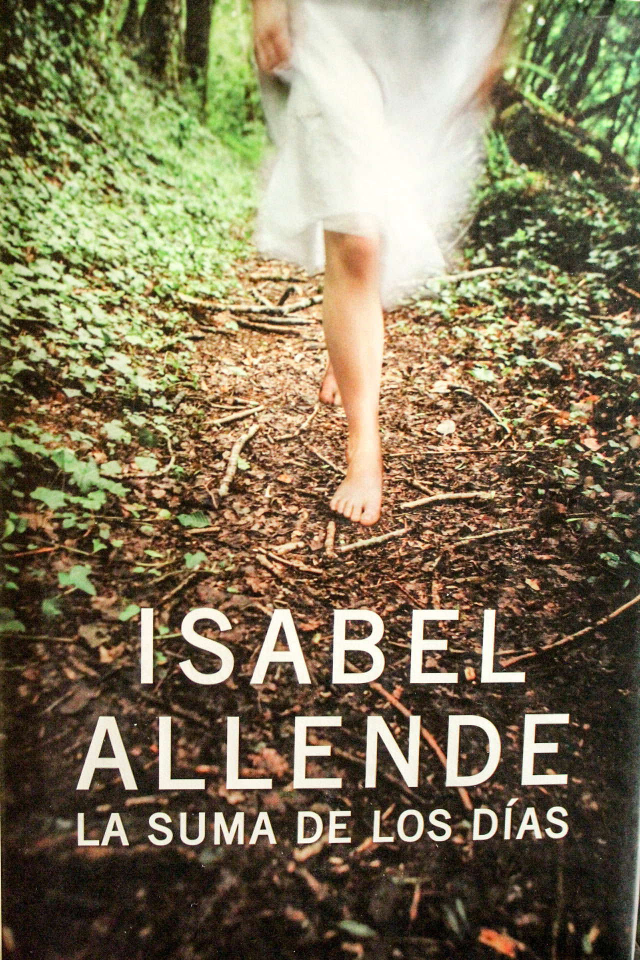 La suma de los dias-Spanish by Isabel Allende - Hardcover - 2007 - from MAD HATTER BOOKSTORE (SKU: