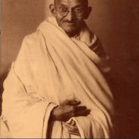 Gandhi: A Photo Biography by RÃÂ¼he, Peter