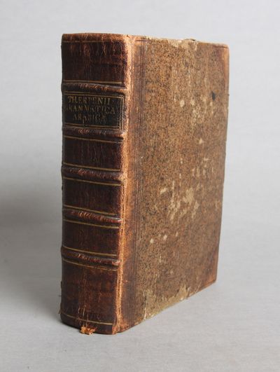 Thomæ Erpenii Grammatica Arabica cum fabulis Lochmanni, etc Accedunt excerpta anthologiæ veterum Arabiæ poetarum quæ inscribitur Hamsa abi Temmam ex MSS. Biblioth. Academ. Batavæ edita conversa et notis illustrata ab Alberto Schultens. Praefatio imaginariam. (photo 2)