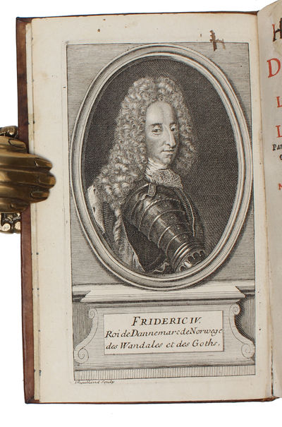 Histoire de Dannemarc, avant et depuis l'établissement de la monarchie.‎ Nouvelle Edition. 9 vols.  - [BEAUTIFULLY BOUND COPY OF THE FIRST FRENCH WORK ON THE HISTORY OF DENMARK] (photo 4)