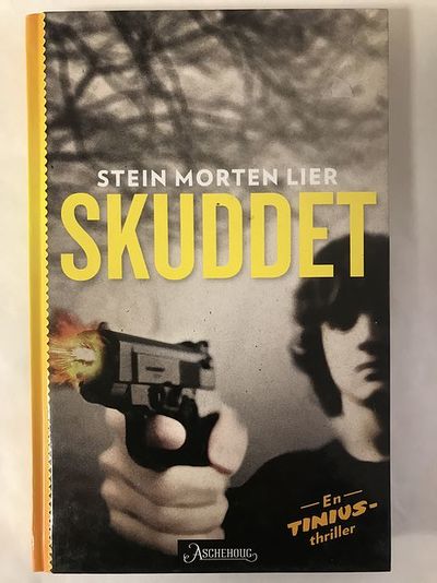 Skuddet. En Tinius-thriller.