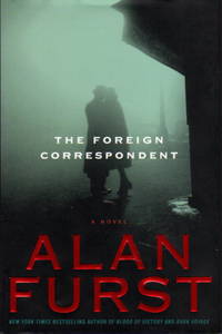 cover of THE FOREIGN CORRESPONDENT.