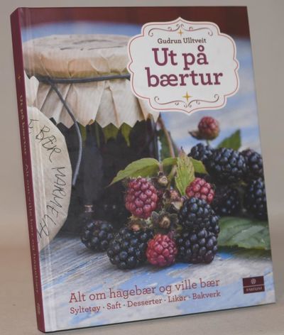 Ut på bærtur - Alt om hagebær og ville bær.