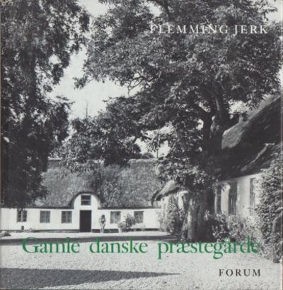 Gamle danske praestgårde.